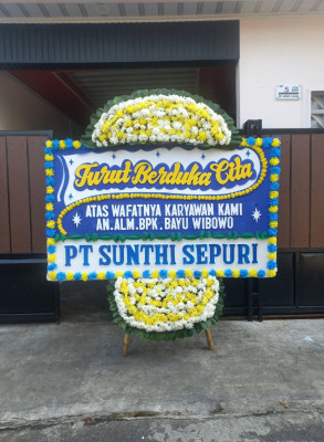 Papan Bunga Duka di Safan