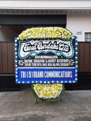 Papan Bunga Duka di Safan